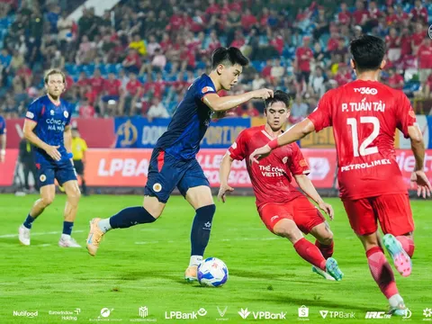 Đội tuyển Việt Nam: Nhập tịch song hành với trẻ hóa lực lượng