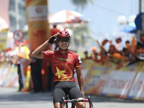 Chặng 18 cuộc đua Xe đạp truyền hình TP.HCM - Cúp Tôn Đông Á 2022: Hà Văn Sơn giúp Quân khu 7 có chiến thắng đầu tiên, các danh hiệu không đổi