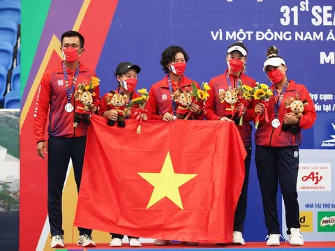 Đội tuyển quần vợt nữ Việt Nam lần đầu giành huy chương bạc nội dung đồng đội