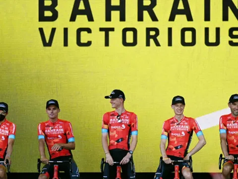 Cảnh sát đột kích Bahrain Victorious lần thứ hai trước thềm Tour de France