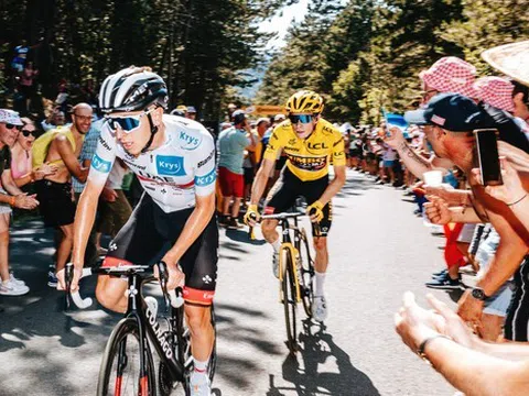 Tadej Pogacar quyết chơi tất tay đòi lại Áo vàng Tour de France