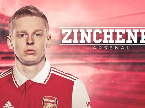 Zinchenko chính thức gia nhập Arsenal