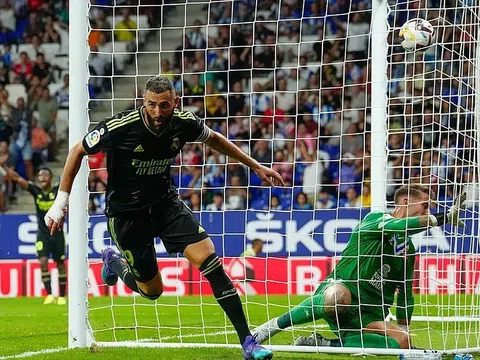 Espanyol - Real Madrid > 1-3: Benzema lập cú đúp phút cuối giúp Real đòi lại ngôi đầu