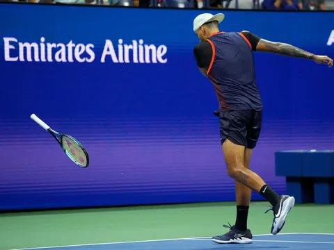 Nick Kyrgios bị phạt nặng ở giải Mỹ mở rộng 2022