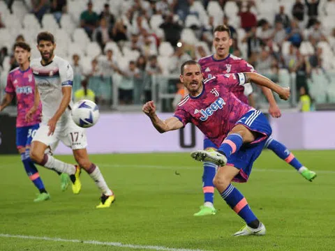 Juventus - Salernitana > 2-2: "Lão bà" hút chết