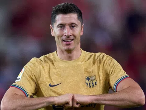 Mallorca - Barcelona > 0-1: Lewandowski đưa Blaugrana lên đầu bảng