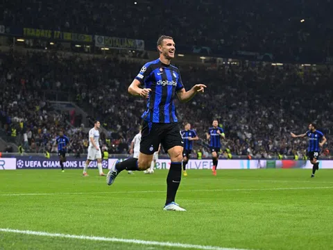 Inter Milan - Viktoria Plzen > 4-0: Inter Milan tiễn Barca xuống Europa League