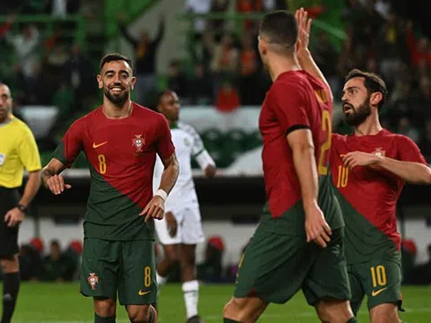 Bồ Đào Nha - Nigeria > 4-0: Bruno Fernandes tỏa sáng trong ngày Ronaldo vắng mặt