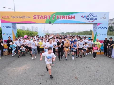 Color Run For Smiles 2022 - Ngày hội sắc màu mang nụ cười tới các em nhỏ