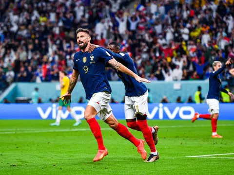 Giroud cân bằng kỷ lục ghi bàn của Henry cho đội tuyển Pháp