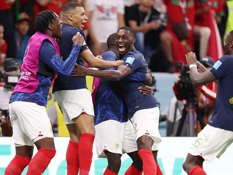 Bán kết > Pháp 2-0 Morocco: "Gà trống" thể hiện đẳng cấp nhà đương kim vô địch