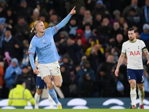 Man City - Tottenham > 4-2: Ngược dòng ngoạn mục