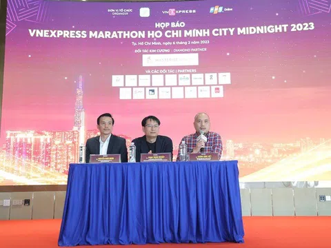 Giải chạy VnExpress Marathon Ho Chi Minh Midnight 2023 với 10.000 người tranh tài