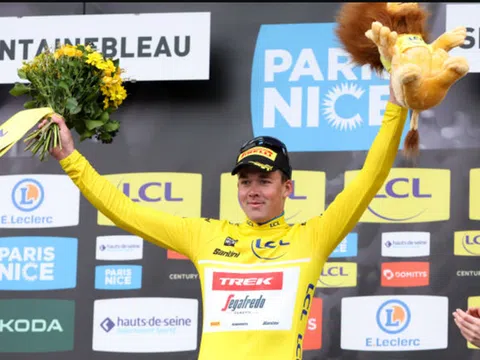 Mads Pedersen thắng chặng 2 Paris-Nice bằng pha nước rút mạnh mẽ