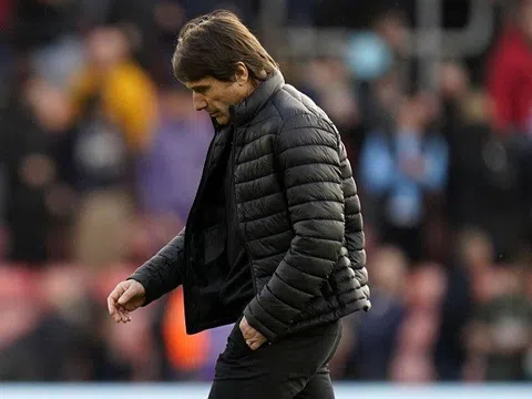 Tottenham cân nhắc sa thải huấn luyện viên Conte