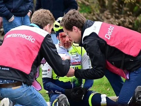 Filip Maciejuk xin lỗi vì gây tai nạn tại Tour of Flanders