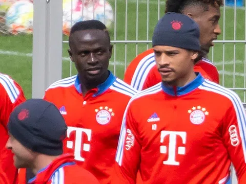 Sane xin Bayern Munich nương tay với Mane