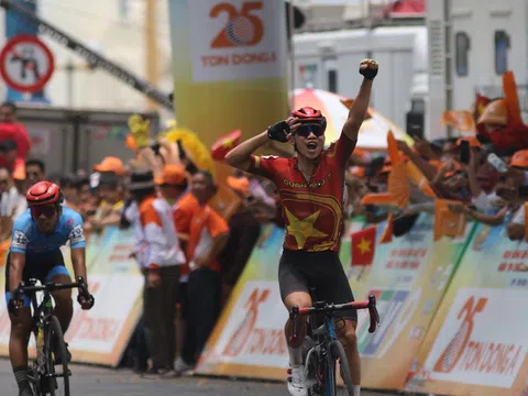 Chặng 13 cuộc đua Xe đạp Cúp Truyền hình TP.HCM: Huỳnh Thanh Tùng giành chiến thắng sau màn rượt đuổi ngoạn mục