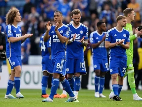 Hàng loạt cầu thủ rời Leicester City