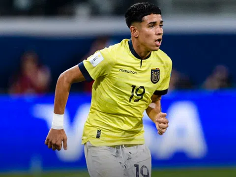 Chelsea công bố tân binh đầu tiên ở phiên chợ hè 2023