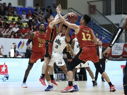 VBA 2023: Đương kim vô địch Saigon Heat “thót tim” trước Danang Dragons