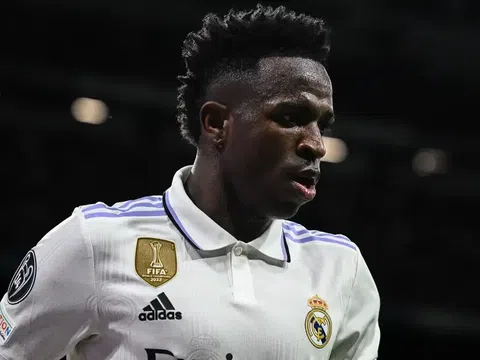 Vinicius sắp ký hợp đồng khủng với Real Madrid