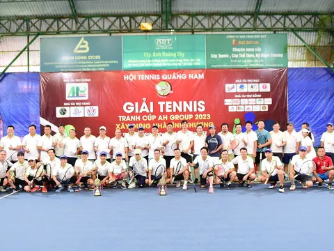 Giải Tennis Quảng Nam quyên góp được 5 ngôi nhà tình thương