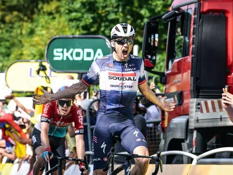 Kasper Asgreen thắng nghẹt thở ở chặng 18 Tour de France 2023