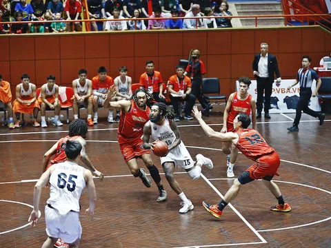 VBA 2023: Thang Long Warriors bản lĩnh trước sự kiên cường của Danang Dragons