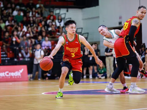 VBA 2023: Saigon Heat áp đảo hoàn toàn đội bóng miền Tây