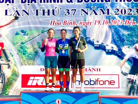 Giải Xe đạp vô địch quốc gia 2023: Bùi Thị Quỳnh vượt qua Lâm Thị Kim Ngân