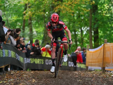 Eli Iserbyt chiến thắng giải Superprestige Ruddervoorde