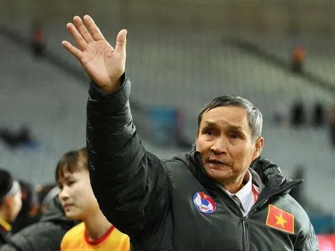 Huấn luyện viên Mai Đức Chung trở lại nắm đội tuyển nữ Việt Nam?