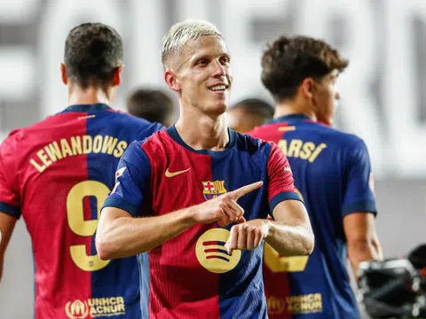 Dani Olmo ra mắt như mơ