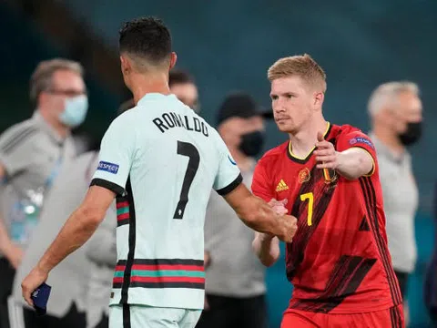 Ronaldo thúc giục Al-Nassr chiêu mộ Kevin de Bruyne bằng mọi giá