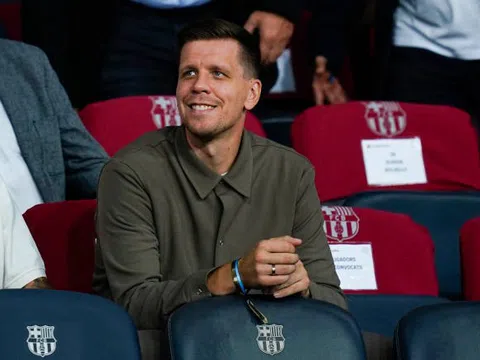 Szczesny được tham dự Champions League