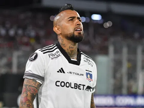 Arturo Vidal đối diện án tù vì tấn công tình dục