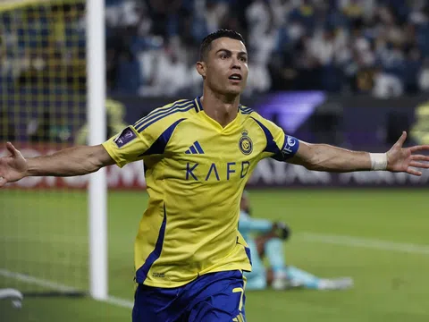 Ronaldo tỏa sáng rực rỡ, giúp Al Nassr thắng nhà vô địch AFC Champions League