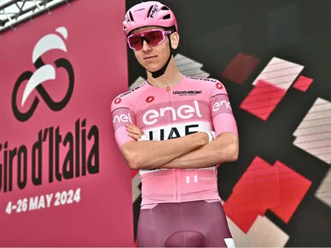 Tadej Pogacar có thể sẽ không trở lại bảo vệ Áo hồng Giro d’Italia