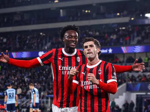 AC Milan lập kì tích ở Champions League sau 35 năm