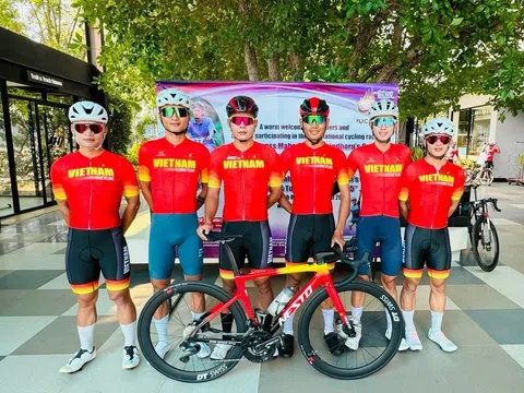 Cuộc đua Xe đạp Tour of Thailand 2025: Các cua-rơ Việt Nam thoát hiểm ở nhóm tai nạn gần đích