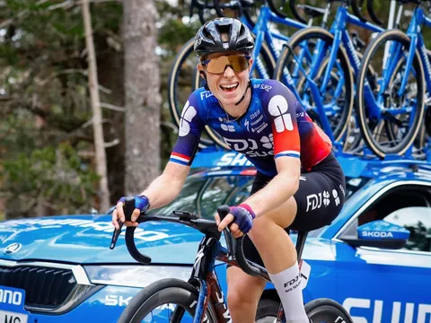Demi Vollering thắng ấn tượng chặng 5 La Vuelta Femenina 2025
