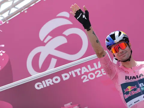 Primoz Roglic vượt Pogacar và Contador trong cột mốc Grand Tour đáng nhớ