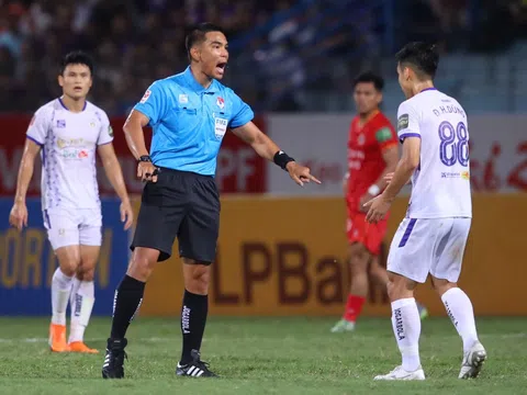Hai trọng tài Thái Lan điều hành trận “chung kết ngược” vòng 23 V.League