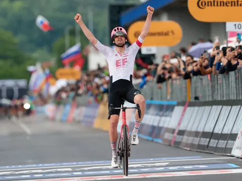 Kasper Asgreen bứt phá để thắng chặng 14 Giro d’Italia 2025