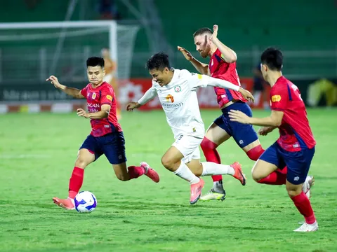 V.League 2024-2025: Thua tan nát trên sân nhà, Bình Định rơi vào nhóm nguy hiểm