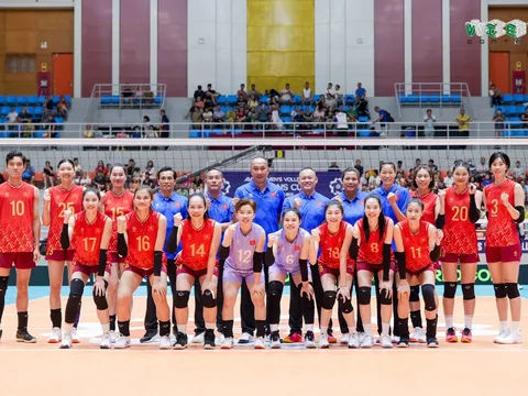 Đội tuyển bóng chuyền nữ Việt Nam thắng dễ Hồng Kông (Trung Quốc) trong trận ra quân AVC Nations Cup 2025