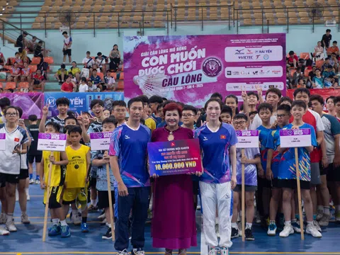 Tay vợt Nguyễn Tiến Minh "tiếp lửa" cho giải đấu thiện nguyện "Con muốn được chơi cầu lông" lần 4-2025