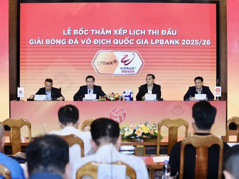 V.League 2025-2026: VAR được tăng cường, hứa hẹn mùa giải công bằng và hấp dẫn