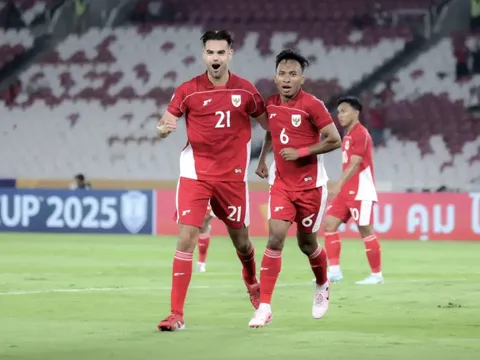 U23 Indonesia đại thắng Brunei trong ngày Jens Raven bùng nổ